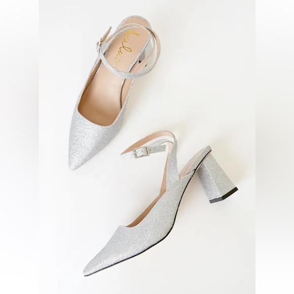 Annais Silver Glitter Pointed-Toe Ankle Strap Pumps - Picture 3 of 7